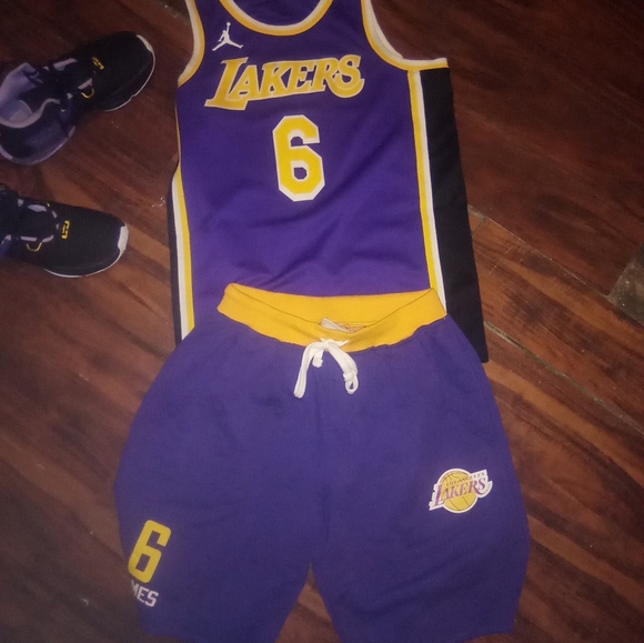 STARTER Other - Lebron James official jersey